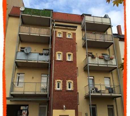 Gut geschnittene 3-Zi. Wohnung mit BALKON an der Küche