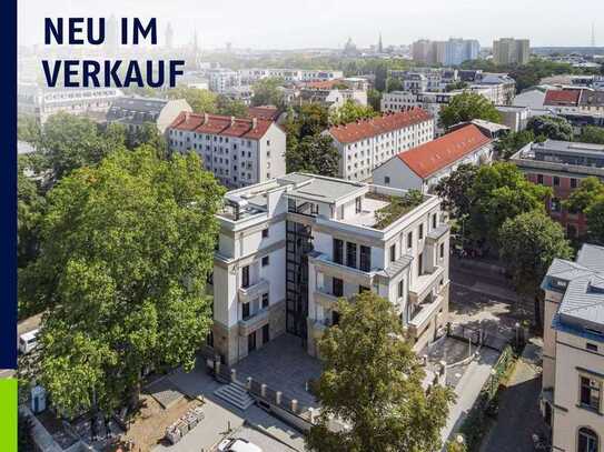 +++ Großes Eckgebäude am Zöllnerplatz +++