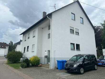 *Entdecken Sie Ihr neues Zuhause in Balingen-Frommern – Eine Oase der Ruhe in einem 3-Familienhaus!*