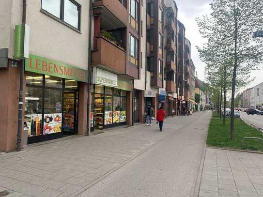 2 schöne Läden Nähe Harras - auch einzeln zu verkaufen