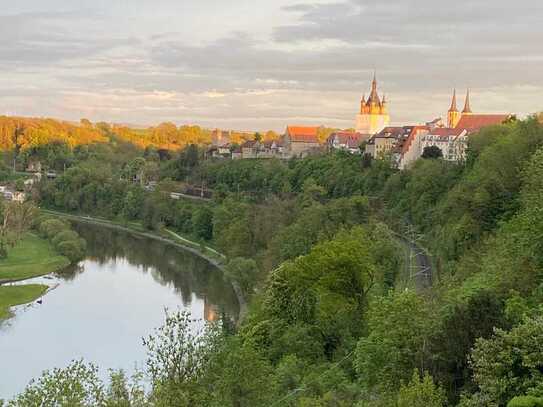 Helle Wohnung mit exklusivem Ausblick, für ein bis zwei Personen