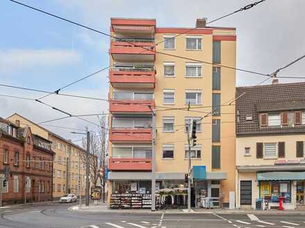 Mietkauf möglich, Etagenwohnung mit großem Balkon, große Fensterfront, Dusche und Keller