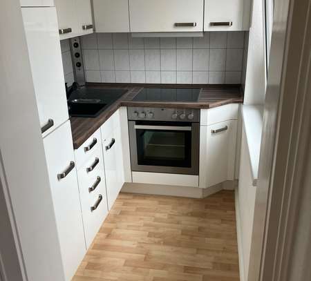 Geschmackvolle, gepflegte 2-Raum-Wohnung in Berlin Plänterwald (Treptow)