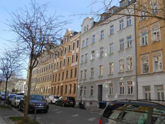 Attraktive 4 Zimmerwohnung mit Balkon und Abstellkammer