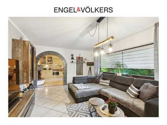 Engel & Völkers: EFH mit modernisierter Einliegerwohnung