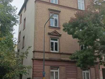 Attraktive 3Z-Wohnung in gepflegtem Altbau mit Balkon