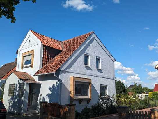 Einfamilienhaus mit Keller, großem Garten in Sehnde Rethmar