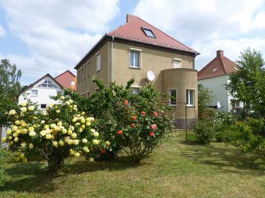 Freistehendes Haus mit 2 separaten WE, Wohnen + HomeOffice, Liebhabersück