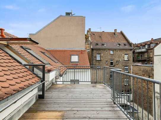 Einzigartig! Dachgeschosswohnung im Loft-Stil mit Dachterrasse in der Innenstadt