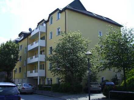 Sehr schöne, frisch renovierte 2 Zimmer -Wohnung