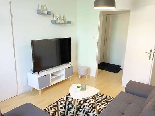 *City-Apartment* 2 Zimmer-Wohnung möbliert inkl. W-Lan & TV & Strom