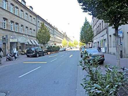 ... Attraktives Ladenlokal mitten in der City ...