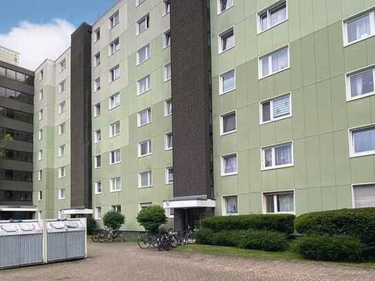 Kapitalanlage: 3 Zimmer Wohnung mit Balkon und Stellplatz