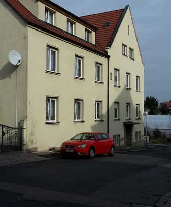 sehr ruhige, gemütliche Raum-Wohnung in Lommatzsch