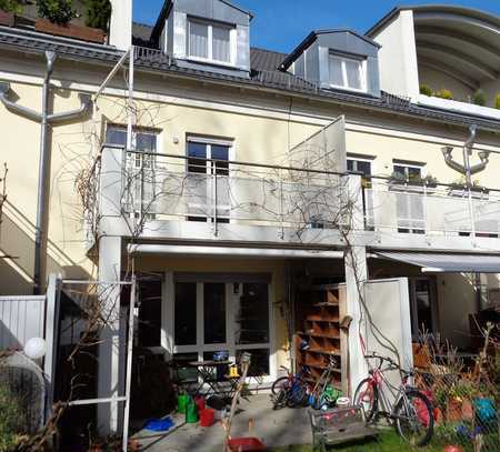 Wundervolle familienfreundliche 4-Zimmer-Garten-Maisonette-Wohnung mit großem ausgebauten Keller