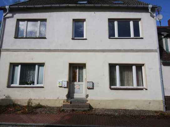 4-Familienhaus in zentraler Stadtlage, Schwaan (Sanierungsobjekt)