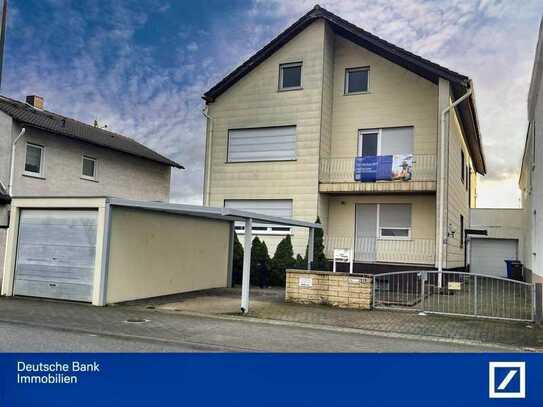 *Zweifamilienhaus mit Ausbaupotenzial in Trebur – 240 m² Wohnfläche, 5 ZKB je Etage*