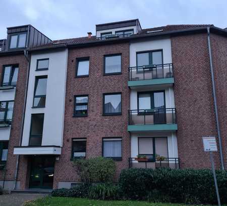 Geräumige 2-Zimmer Dachgeschoss-Wohnung in Wesseling