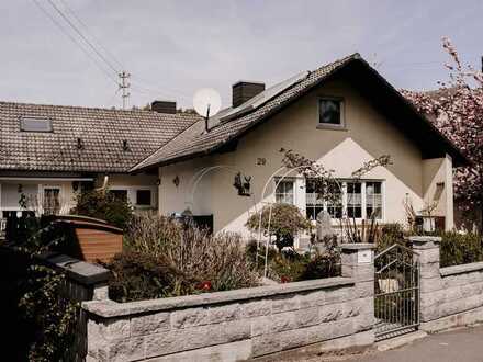 Freundliches Mehrfamilienhaus zum Kauf in Johannesberg OT Rückersbach
