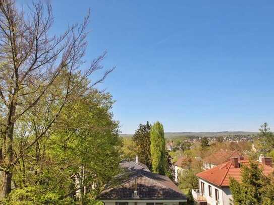 Charmante Altbauwohnung mit Taunusblick, Nähe Kurpark