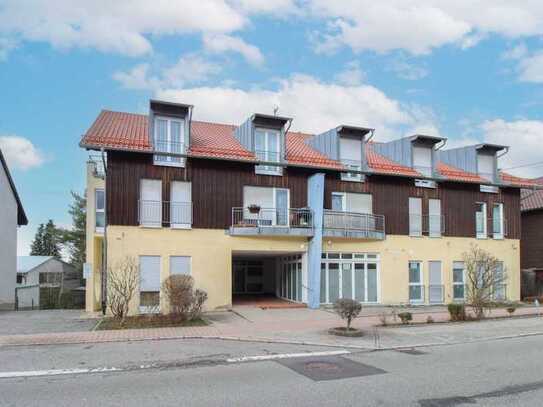 Ihr Traum vom naturnahen Wohnen: 3-Zimmer-Wohnung mit Balkon, 2-Stellplätzen und 2 Bädern!