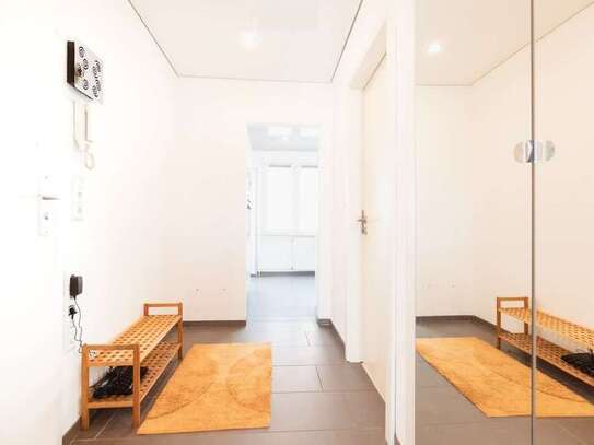 Gut geschnittene 2-Zimmer Whg. | renoviert | ca. 60 m² | Zwei Balkone |