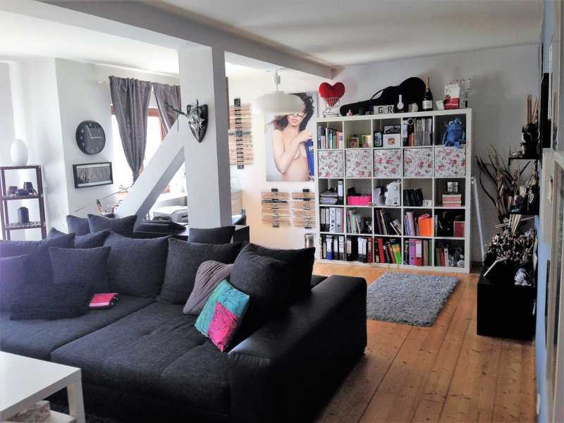                                                               Helle, sehr gut gepflegte 2 1/2 Zimmer Wohnung mit grossem Wohnzimmer                                                       in Forsthof (Schwabach)