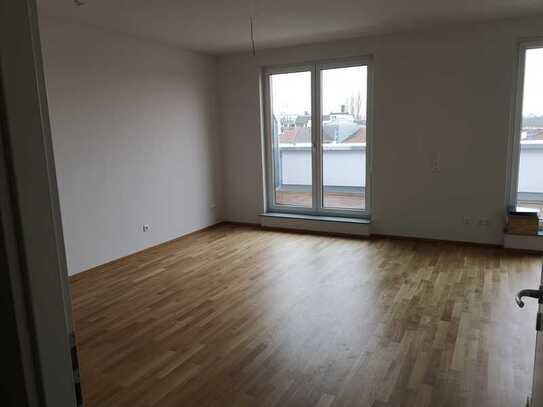 Stilvolle 4-Zimmer-Penthouse-Wohnung in Bonn mit Balkon und EBK