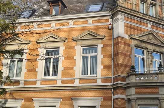 Repräsentative Büroflächen in einer Neorenaissance-Villa