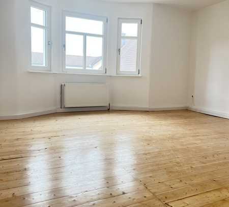 * Sofort bezugsfertig - Sonnenverwöhnte 4 Zimmer Wohnung in Ingelheim