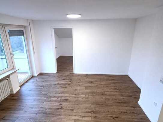 Hochwertige 3-Zimmer-Wohnung mit Balkon in Stuttgart-Plieningen