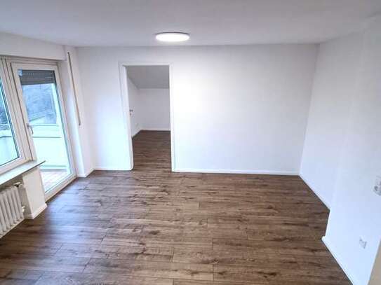 Stilvolle 3-Raum-Wohnung mit gehobener Innenausstattung mit Balkon und Einbauküche in Stuttgart