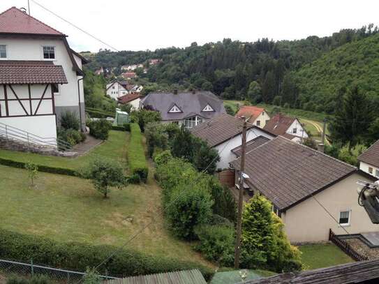 Modernisierte 3-Zimmer-Wohnung mit Balkon und Einbauküche in Nagold