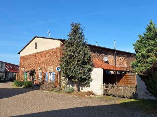 Freistehender großer Bungalow mit traumhaftem Garten in der Nähe vom Parchauer See