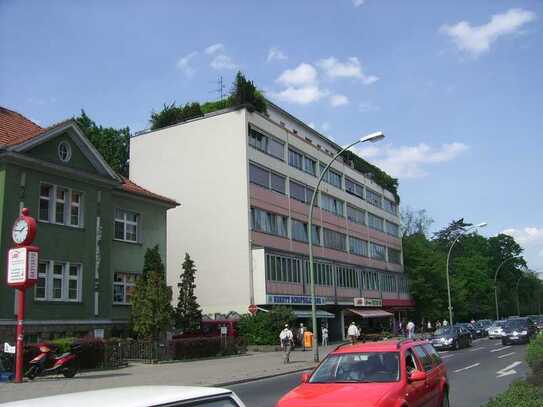 Ladenfläche am Rathaus Tempelhof in sehr zentraler Lage