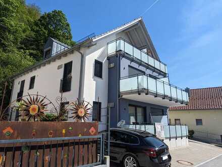 Neuwertige 2-Zimmer EG Wohnung in Bogen!