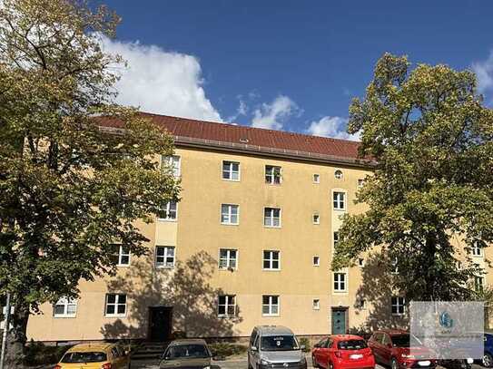 Ihre neue Kapitalanlage! Vermietete 2-Raumwohnung in Treptow-Baumschulenweg