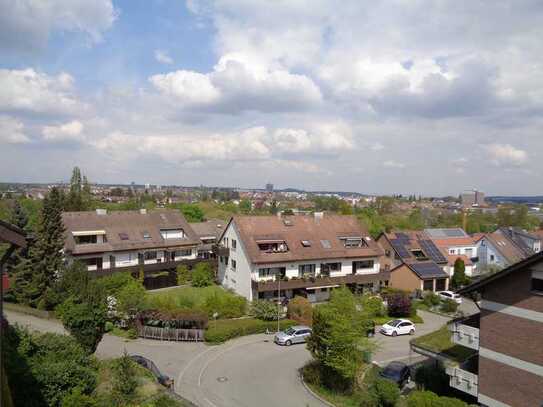 Sonne, Licht, und herrliche Aussichten vom Dachgeschoss auf der Rohrer Höhe