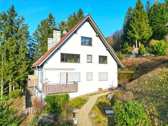 Sanierte 2 Zimmerwohnung mit Kamin in Höhenlage von Sasbachwalden
