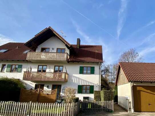 gepflegte 3 Zimmer Wohnung, mit Balkon und Garten