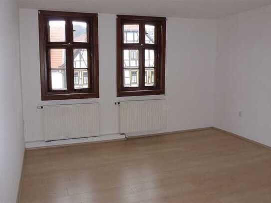 Großzügige helle 3 Zimmer Wohnung am Lutherplatz