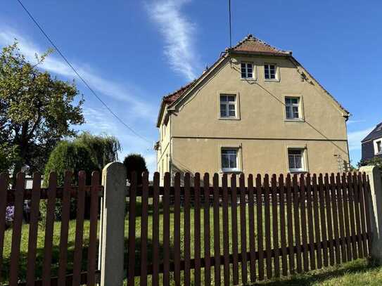 Wohnhaus mit Blick ins Grüne!