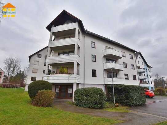 Helle 2-Raum-Wohnung mit neuen Laminat und Balkon gesucht?