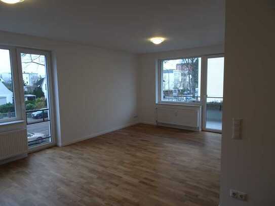 Lichtdurchflutete 4-Zimmer-Wohnung mit Balkon, EBK und Garage in St. Gertrud