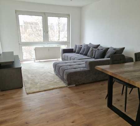 Exklusive möblierte 4-Zimmer-Wohnung mit EBK in Berlin Reinickendorf