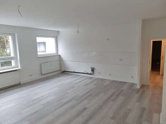 ruhige neu modernisierte Wohnung im Grünen