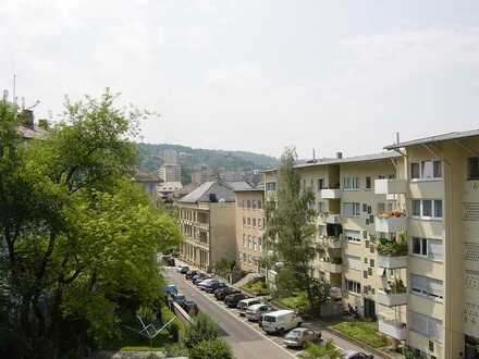 Sonnige 2-Zimmer Wohnung im Gerichtsviertel mit Balkon