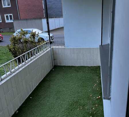 Freundliche 3-Zimmer-Hochparterre-Wohnung mit gehobener Innenausstattung mit Einbauküche in Dortmund