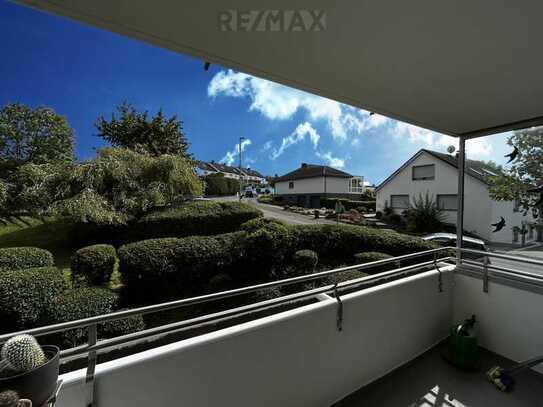 Super geschnittene 3-Zi-Wohnung mit sonnigem Balkon in Hofheim-Wallau