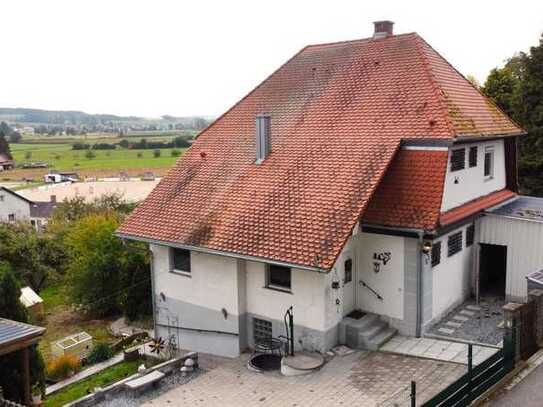 Sonniges freistehendes Haus in Pfaffenberg zu verkaufen